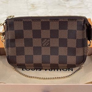 Louis Vuitton Damier Ebene Mini Pouchette